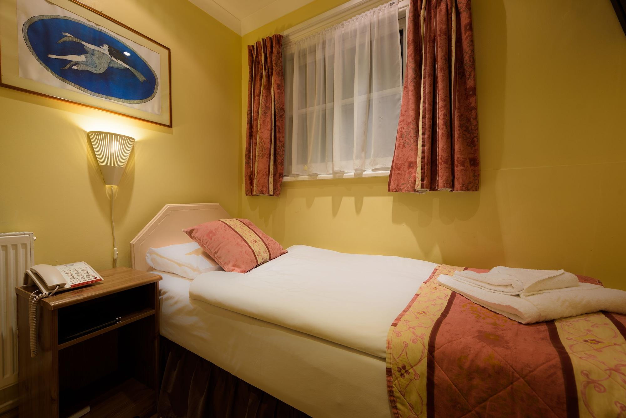 Dolphin Hotel London Bagian luar foto