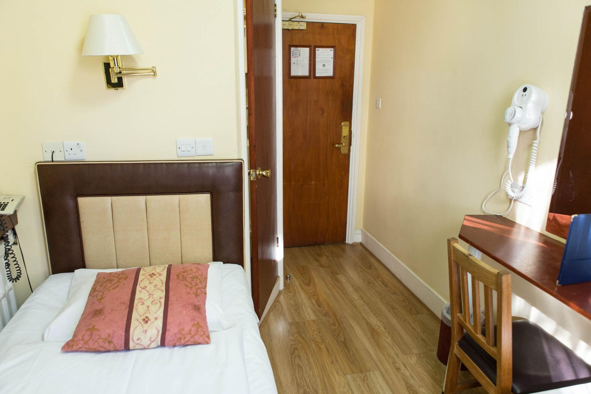 Dolphin Hotel London Bagian luar foto