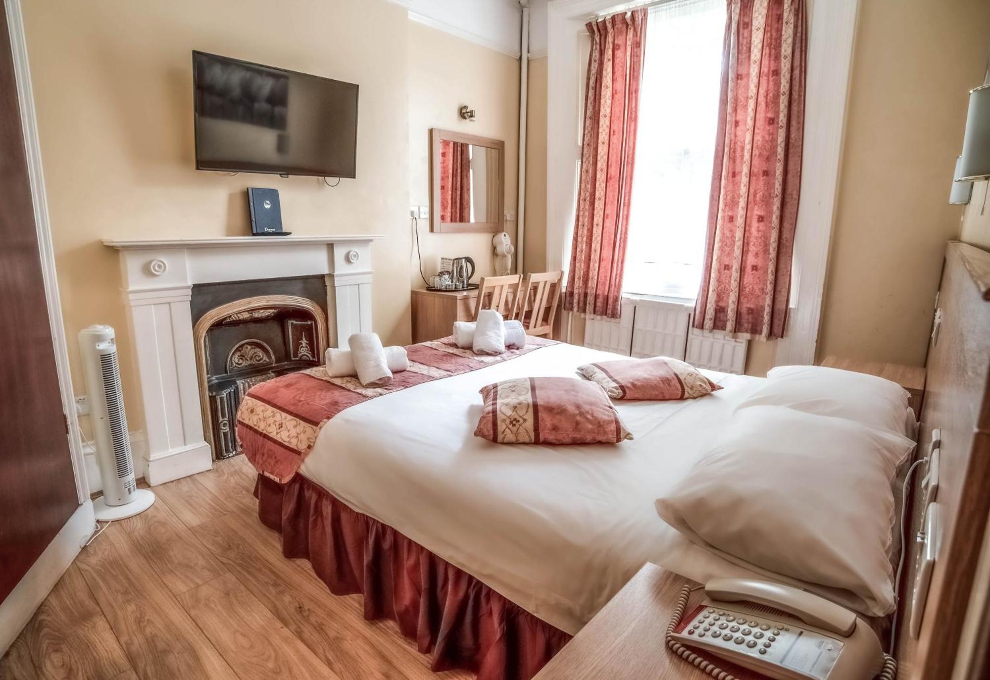 Dolphin Hotel London Bagian luar foto