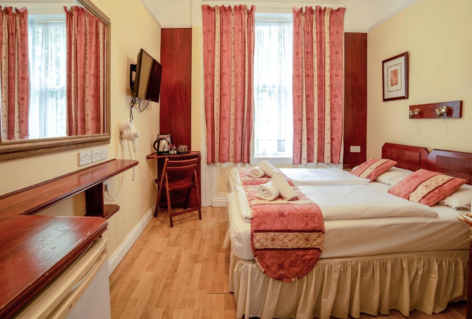 Dolphin Hotel London Bagian luar foto