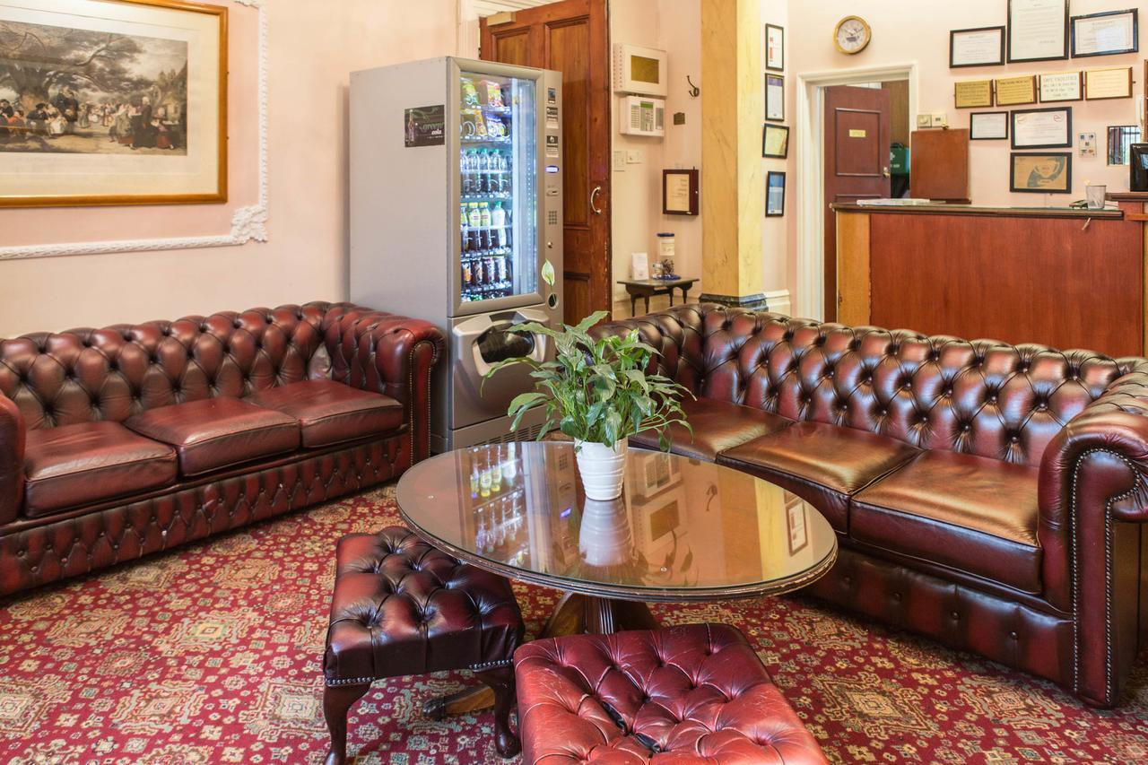 Dolphin Hotel London Bagian luar foto